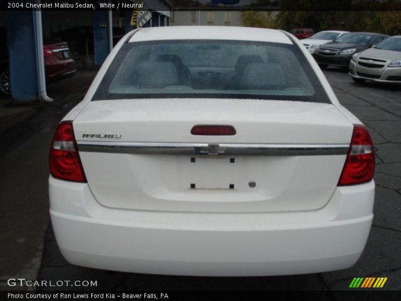 White / Neutral 2004 Chevrolet Malibu Sedan