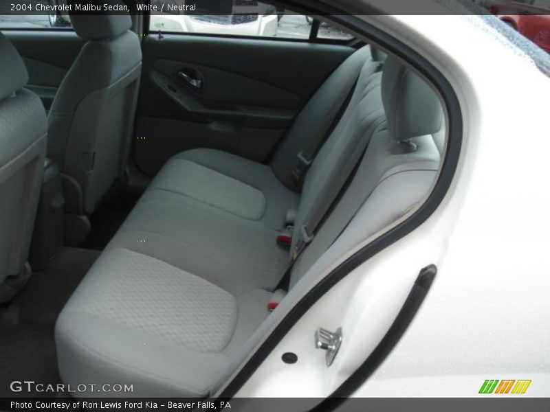 White / Neutral 2004 Chevrolet Malibu Sedan