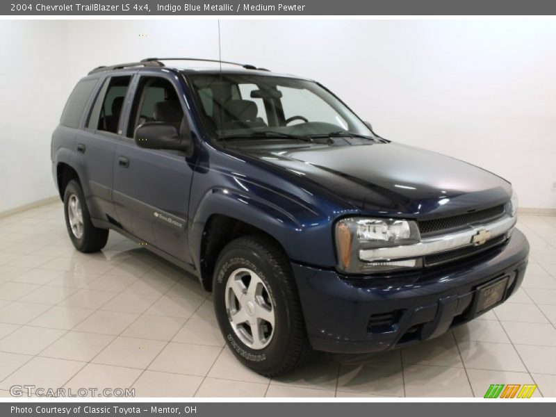 Indigo Blue Metallic / Medium Pewter 2004 Chevrolet TrailBlazer LS 4x4