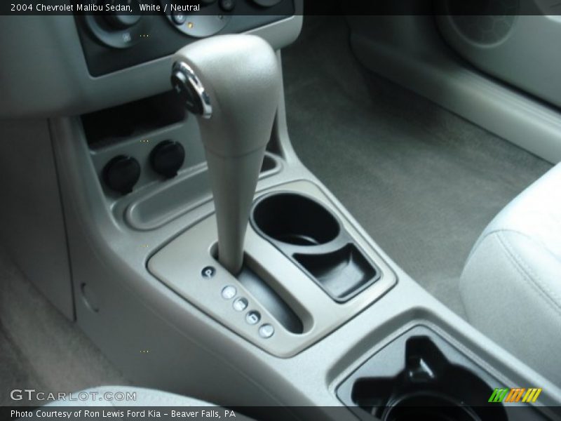 White / Neutral 2004 Chevrolet Malibu Sedan