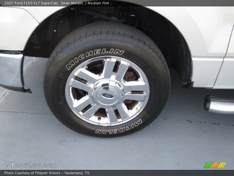 Silver Metallic / Medium Flint 2007 Ford F150 XLT SuperCab