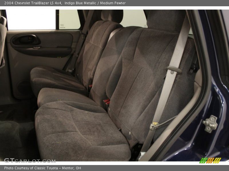 Indigo Blue Metallic / Medium Pewter 2004 Chevrolet TrailBlazer LS 4x4