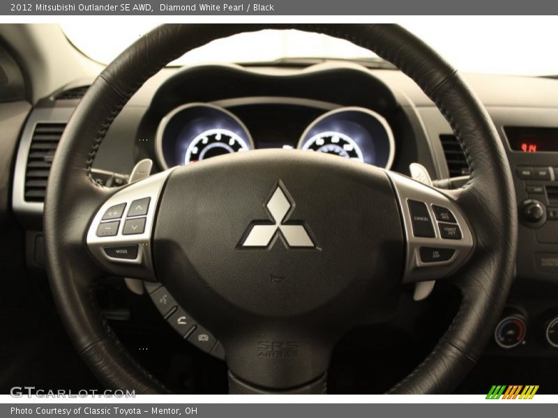 Diamond White Pearl / Black 2012 Mitsubishi Outlander SE AWD