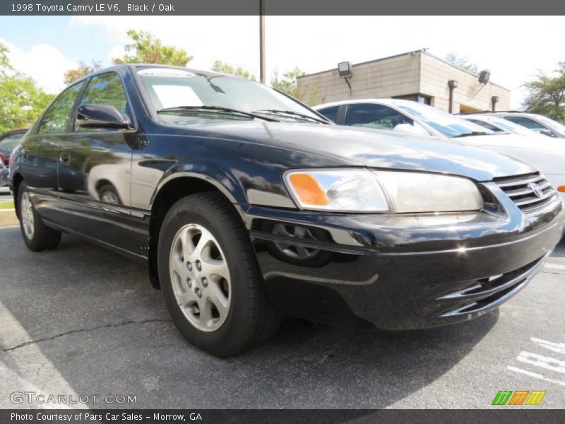 Black / Oak 1998 Toyota Camry LE V6