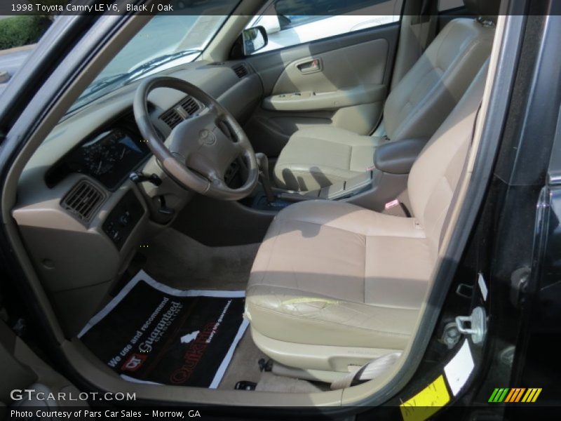 Black / Oak 1998 Toyota Camry LE V6