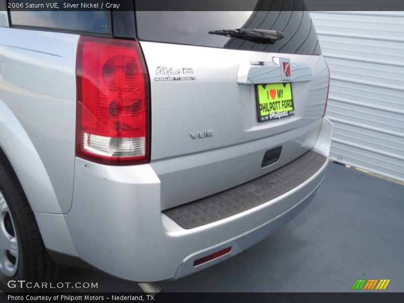 Silver Nickel / Gray 2006 Saturn VUE