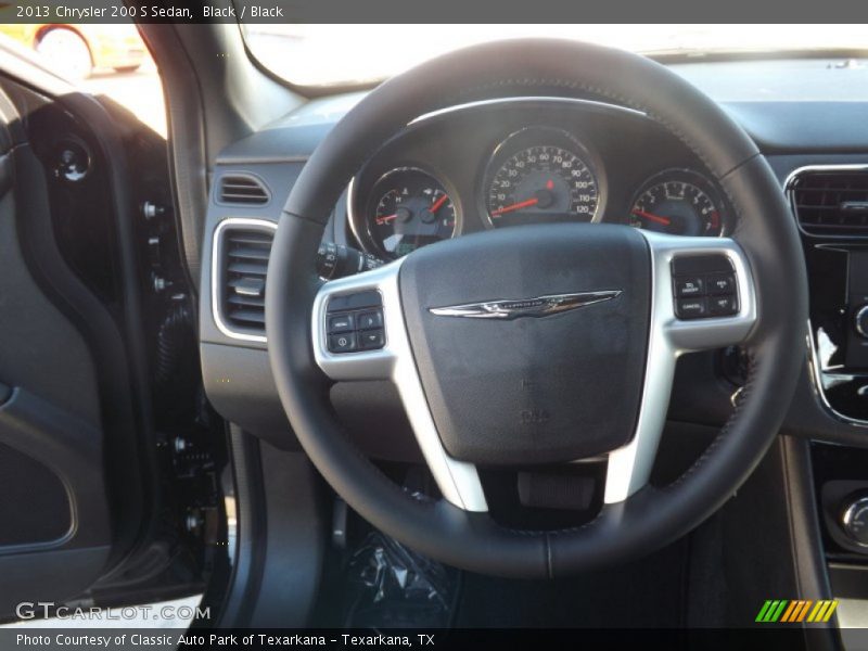 Black / Black 2013 Chrysler 200 S Sedan