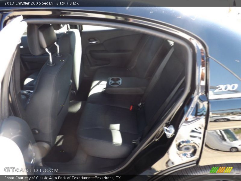Black / Black 2013 Chrysler 200 S Sedan