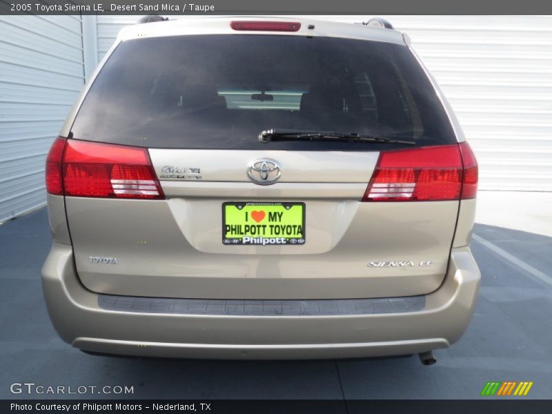 Desert Sand Mica / Taupe 2005 Toyota Sienna LE