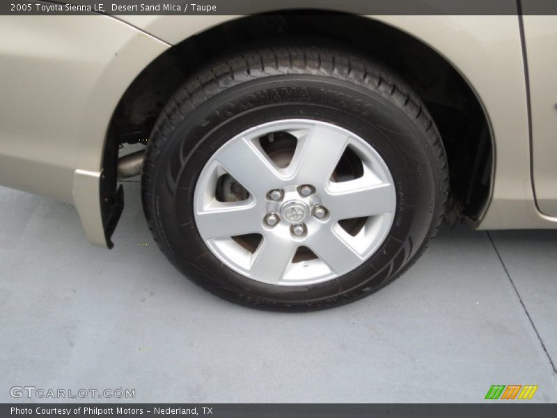 Desert Sand Mica / Taupe 2005 Toyota Sienna LE