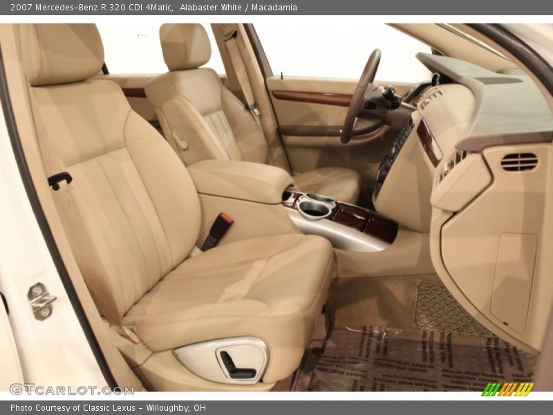 Alabaster White / Macadamia 2007 Mercedes-Benz R 320 CDI 4Matic