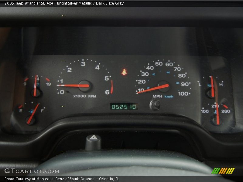 Bright Silver Metallic / Dark Slate Gray 2005 Jeep Wrangler SE 4x4
