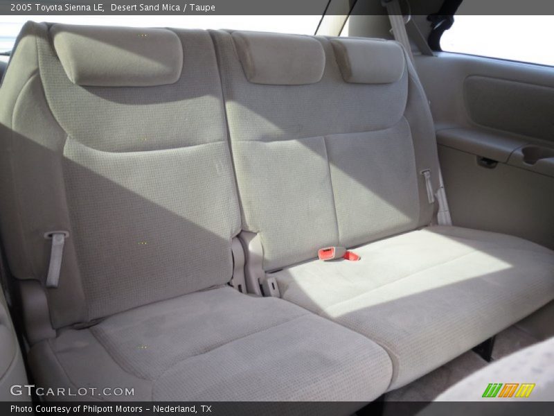 Desert Sand Mica / Taupe 2005 Toyota Sienna LE