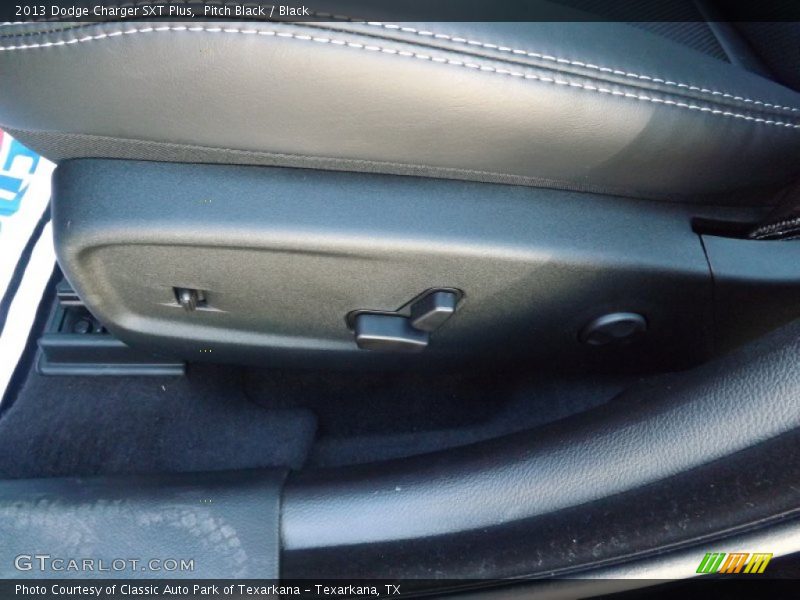 Pitch Black / Black 2013 Dodge Charger SXT Plus