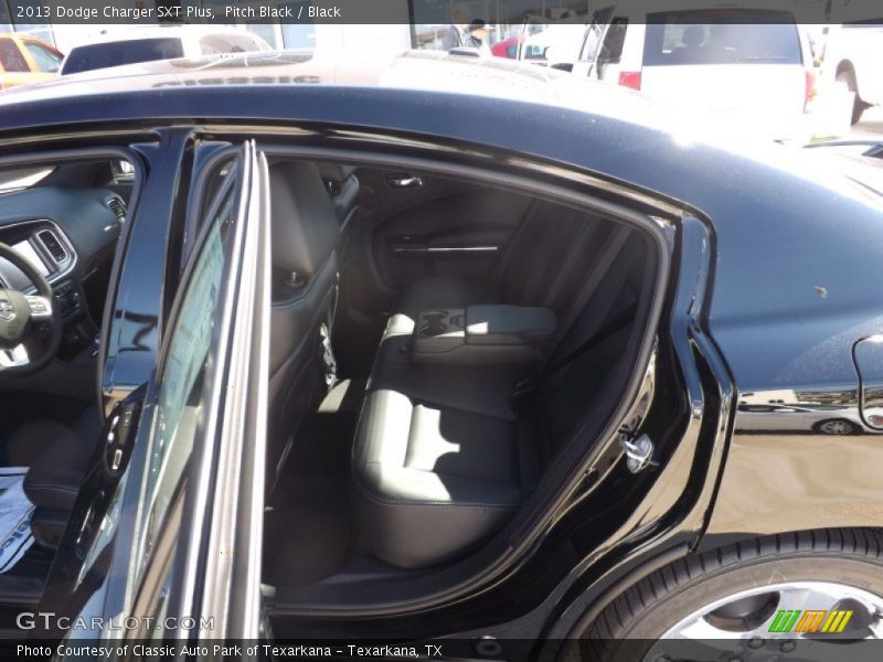 Pitch Black / Black 2013 Dodge Charger SXT Plus