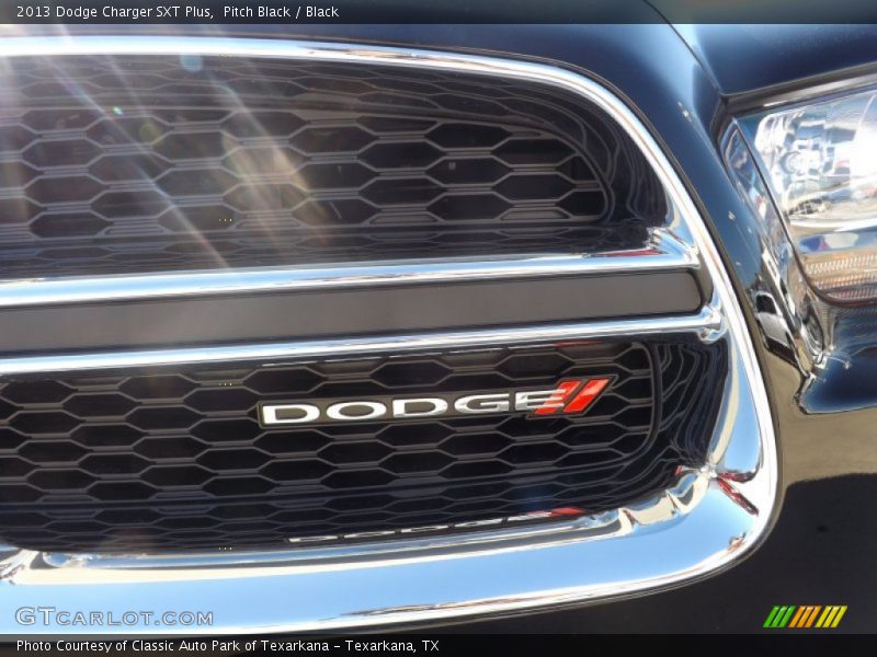 Pitch Black / Black 2013 Dodge Charger SXT Plus