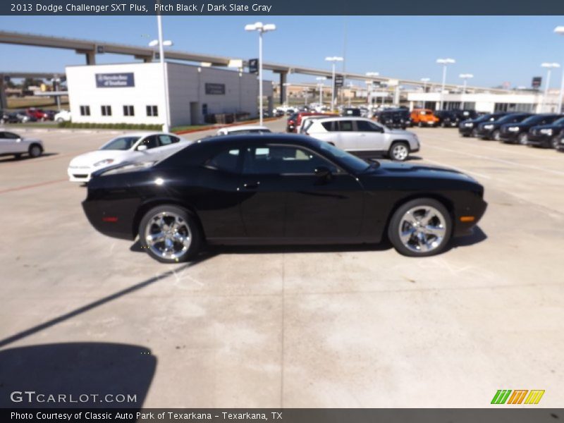 Pitch Black / Dark Slate Gray 2013 Dodge Challenger SXT Plus