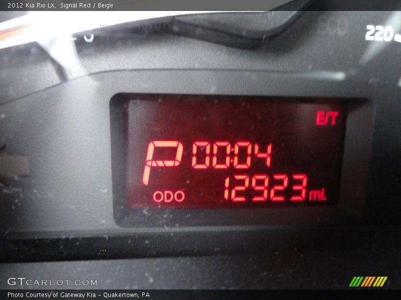 Signal Red / Beige 2012 Kia Rio LX