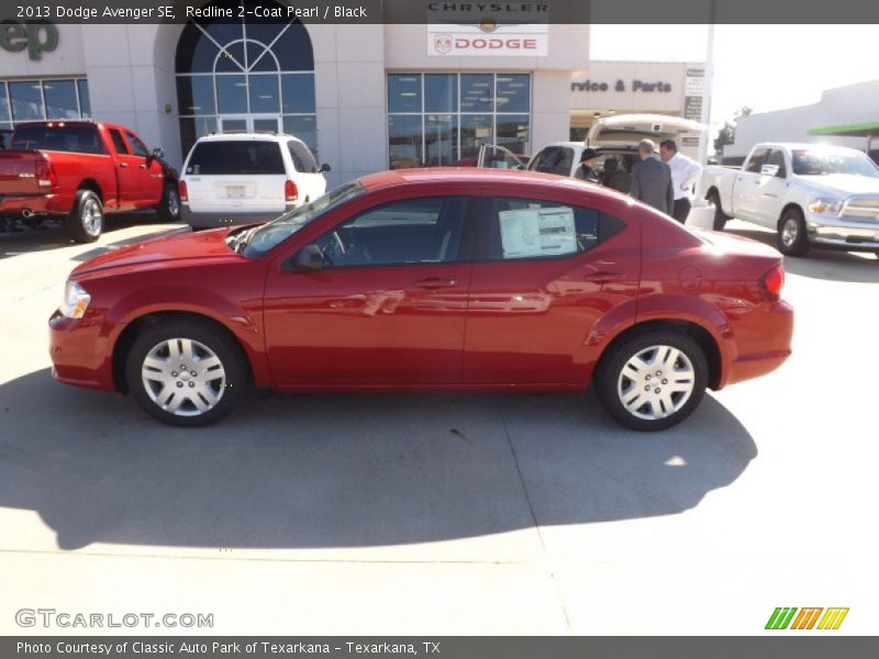 Redline 2-Coat Pearl / Black 2013 Dodge Avenger SE