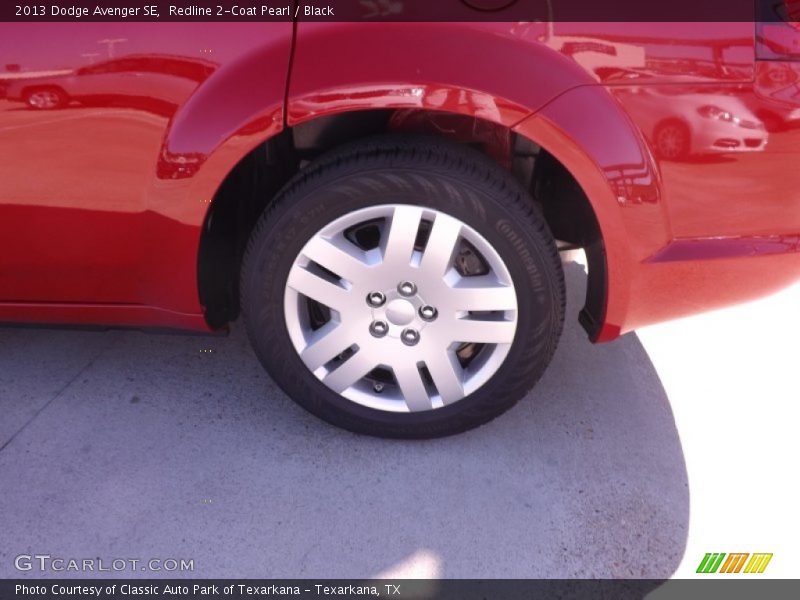 Redline 2-Coat Pearl / Black 2013 Dodge Avenger SE