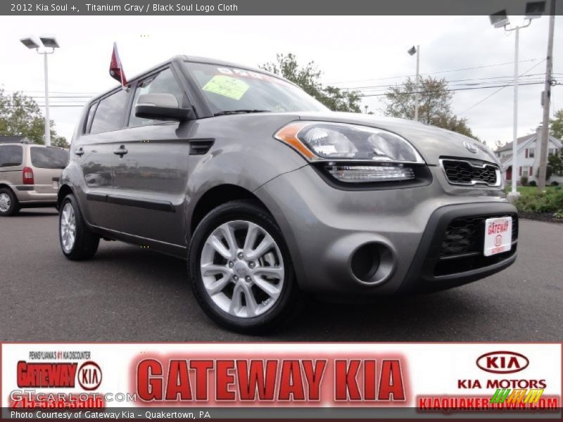 Titanium Gray / Black Soul Logo Cloth 2012 Kia Soul +