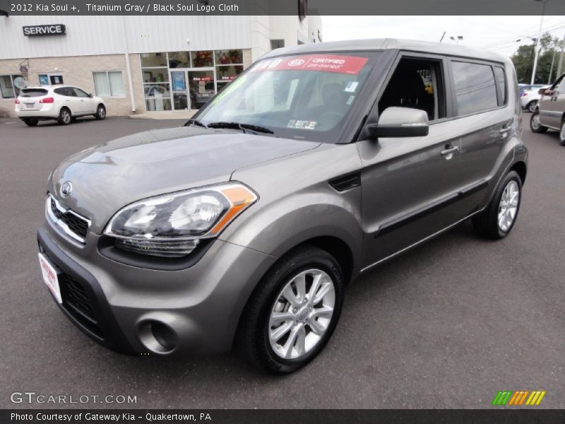 Front 3/4 View of 2012 Soul +