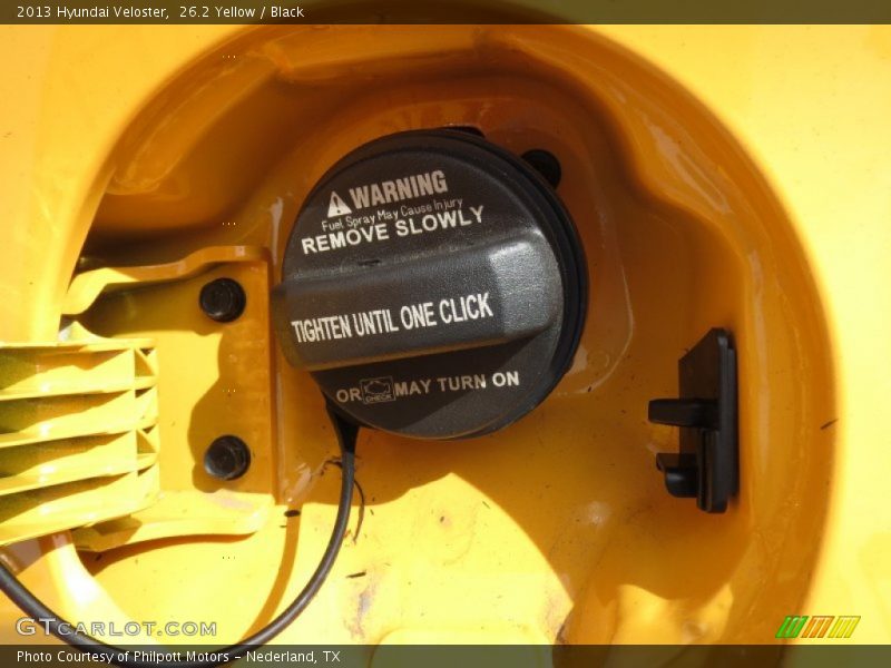 26.2 Yellow / Black 2013 Hyundai Veloster