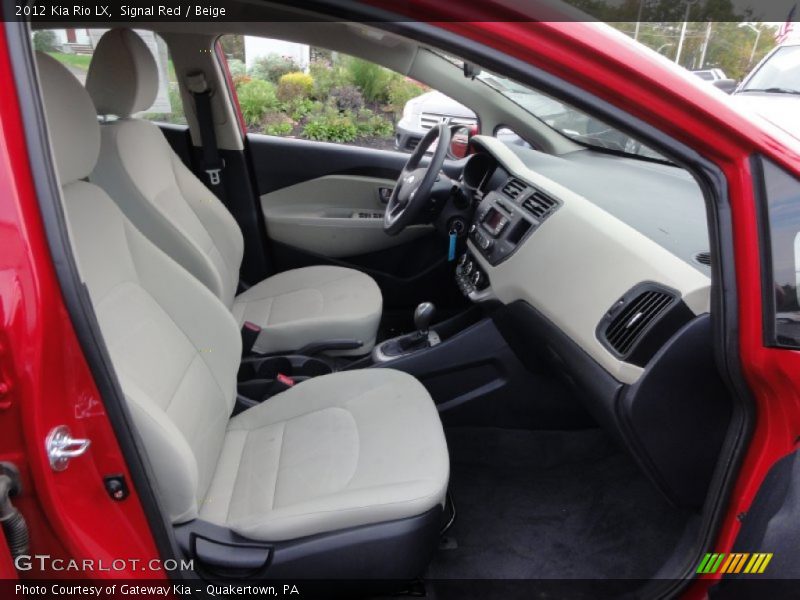 Front Seat of 2012 Rio LX