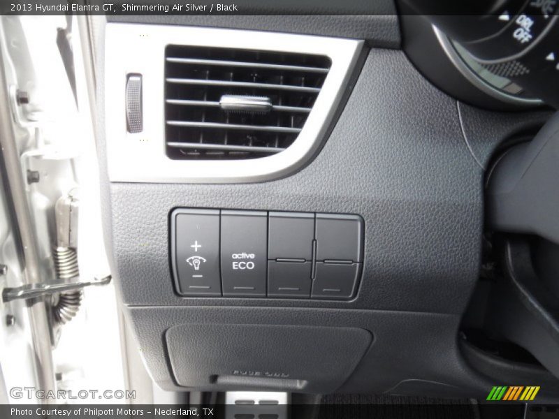 Shimmering Air Silver / Black 2013 Hyundai Elantra GT