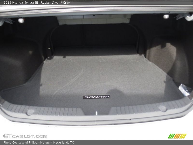 Radiant Silver / Gray 2013 Hyundai Sonata SE