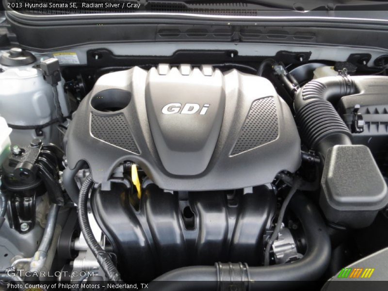 Radiant Silver / Gray 2013 Hyundai Sonata SE