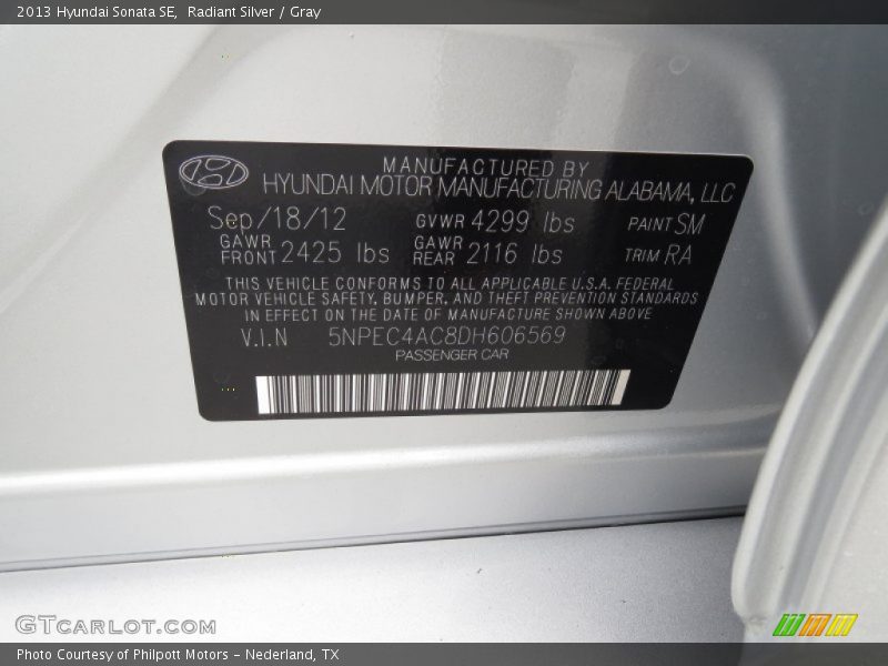 Radiant Silver / Gray 2013 Hyundai Sonata SE
