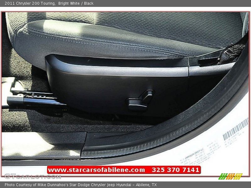 Bright White / Black 2011 Chrysler 200 Touring