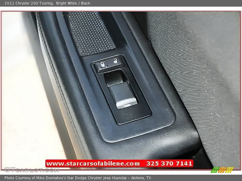 Bright White / Black 2011 Chrysler 200 Touring