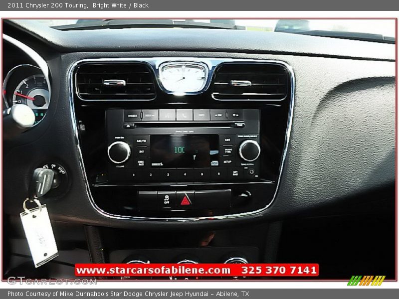 Bright White / Black 2011 Chrysler 200 Touring