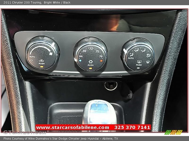 Bright White / Black 2011 Chrysler 200 Touring