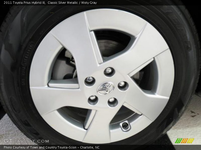 Classic Silver Metallic / Misty Gray 2011 Toyota Prius Hybrid III