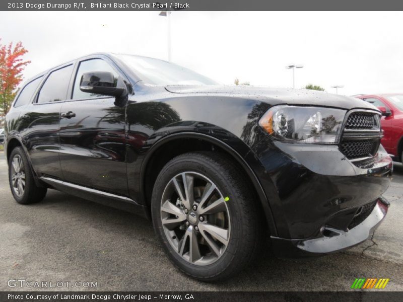 Front 3/4 View of 2013 Durango R/T