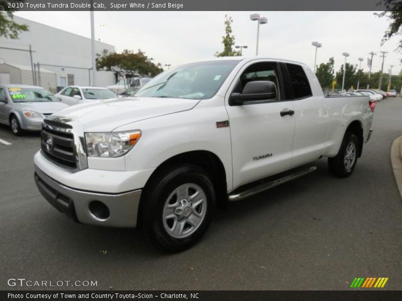 Super White / Sand Beige 2010 Toyota Tundra Double Cab