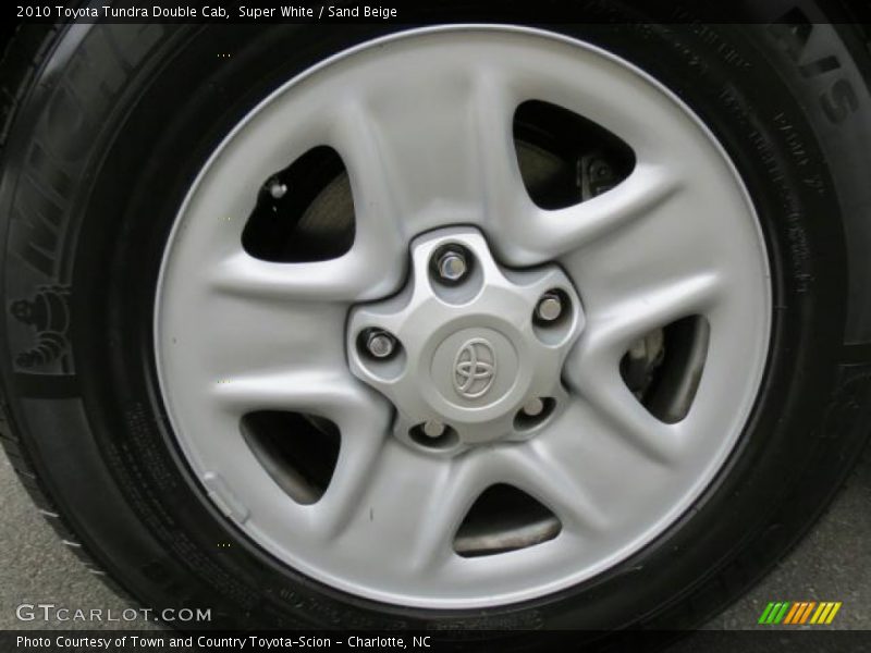 Super White / Sand Beige 2010 Toyota Tundra Double Cab