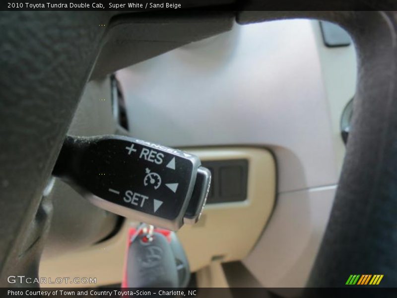 Super White / Sand Beige 2010 Toyota Tundra Double Cab