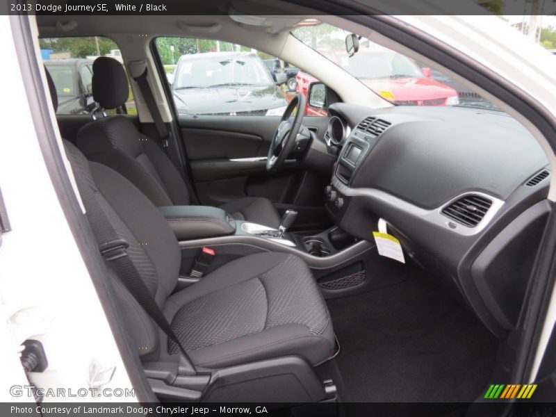 White / Black 2013 Dodge Journey SE