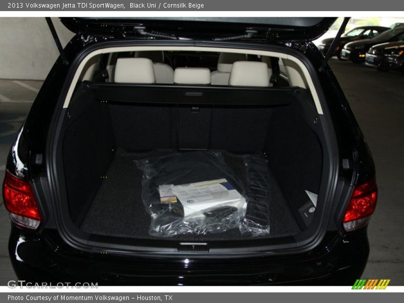 Black Uni / Cornsilk Beige 2013 Volkswagen Jetta TDI SportWagen