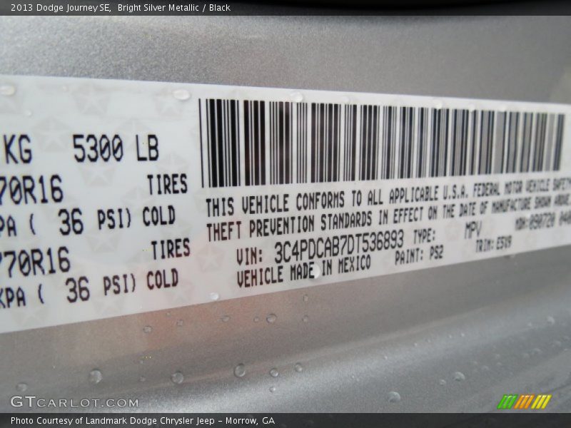 Bright Silver Metallic / Black 2013 Dodge Journey SE
