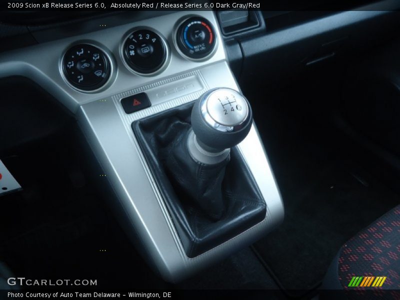  2009 xB Release Series 6.0 5 Speed Manual Shifter