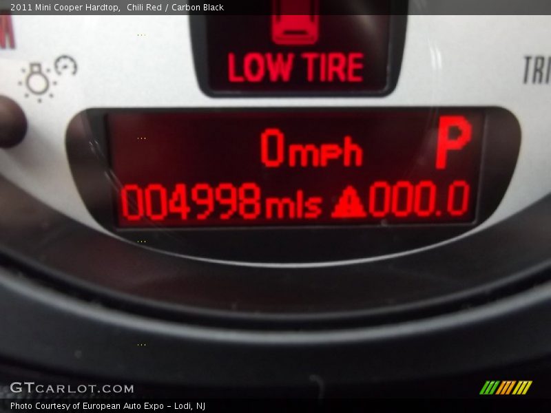 Chili Red / Carbon Black 2011 Mini Cooper Hardtop