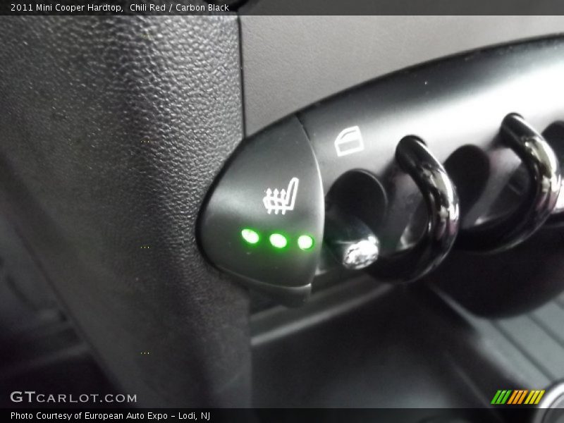 Chili Red / Carbon Black 2011 Mini Cooper Hardtop