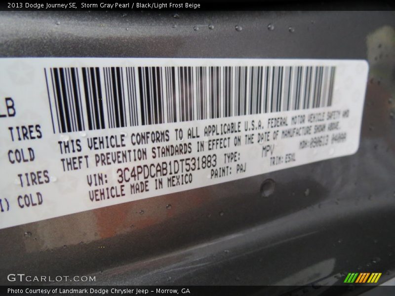 Storm Gray Pearl / Black/Light Frost Beige 2013 Dodge Journey SE