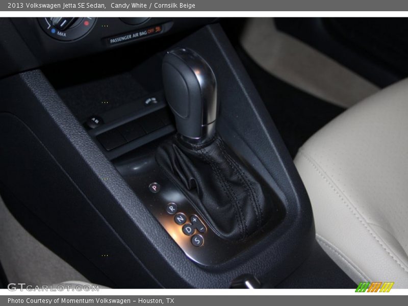 Candy White / Cornsilk Beige 2013 Volkswagen Jetta SE Sedan