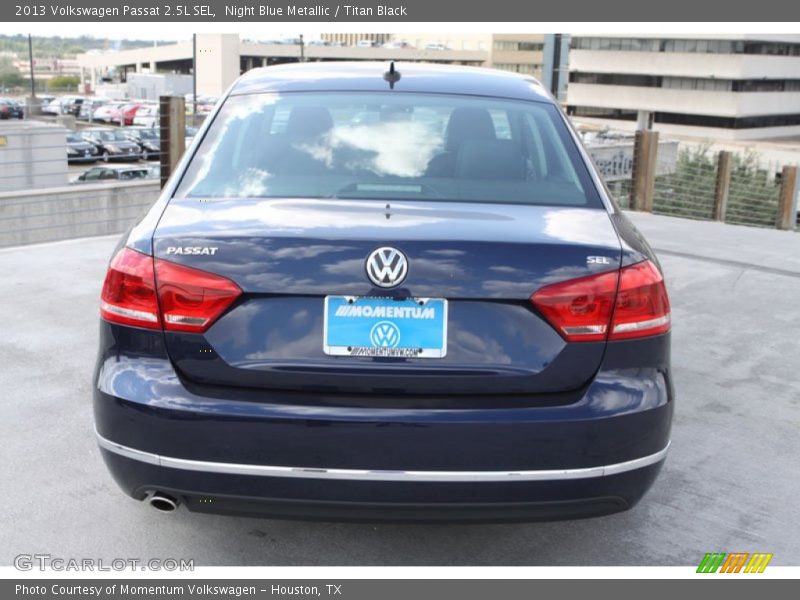 Night Blue Metallic / Titan Black 2013 Volkswagen Passat 2.5L SEL